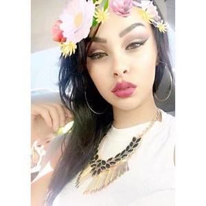 Meet your Posher, Marleni